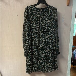 Elegant Black and Blue Patterned Dress